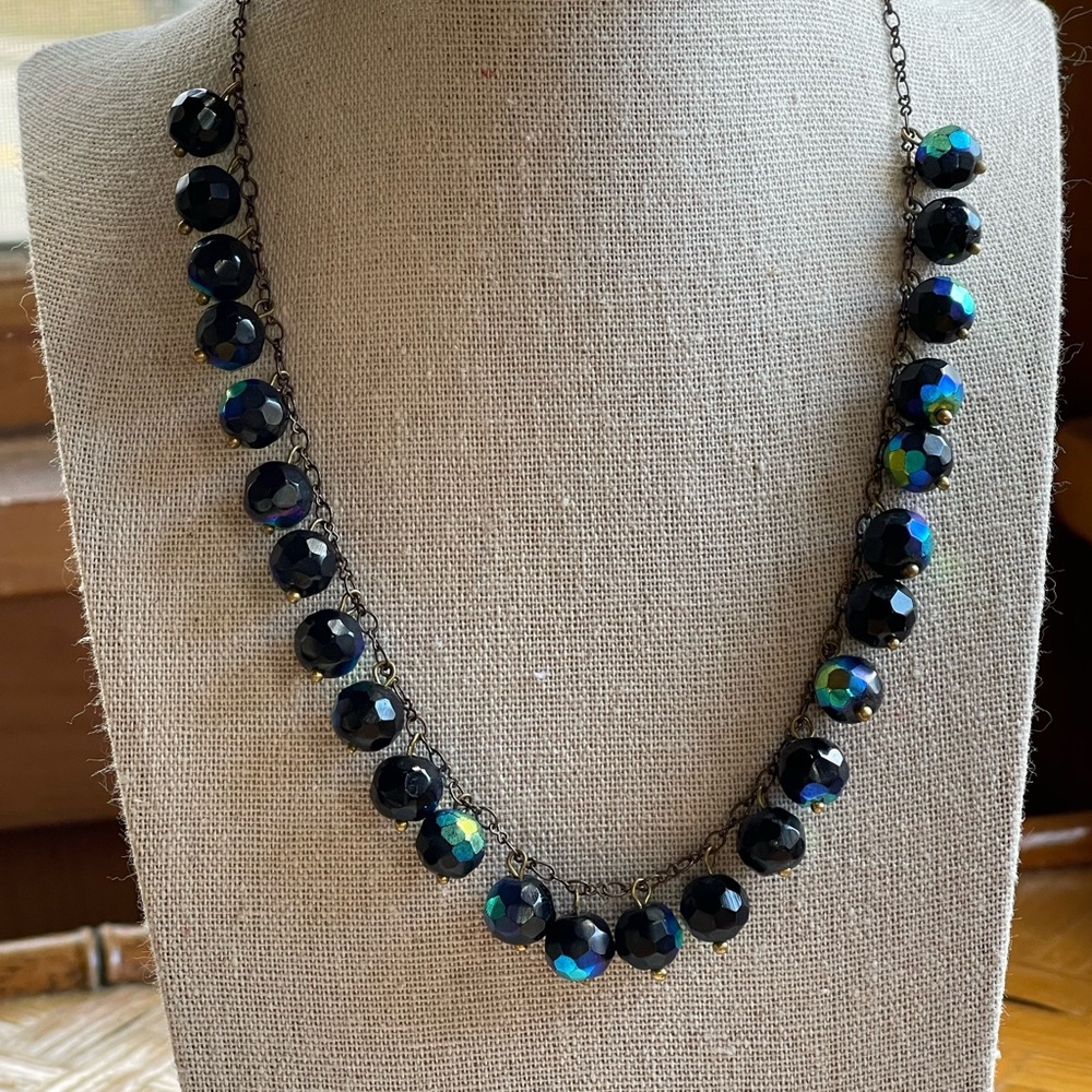 Vintage Czech glass faceted beads on chain AB finish - Picture 6 of 6
